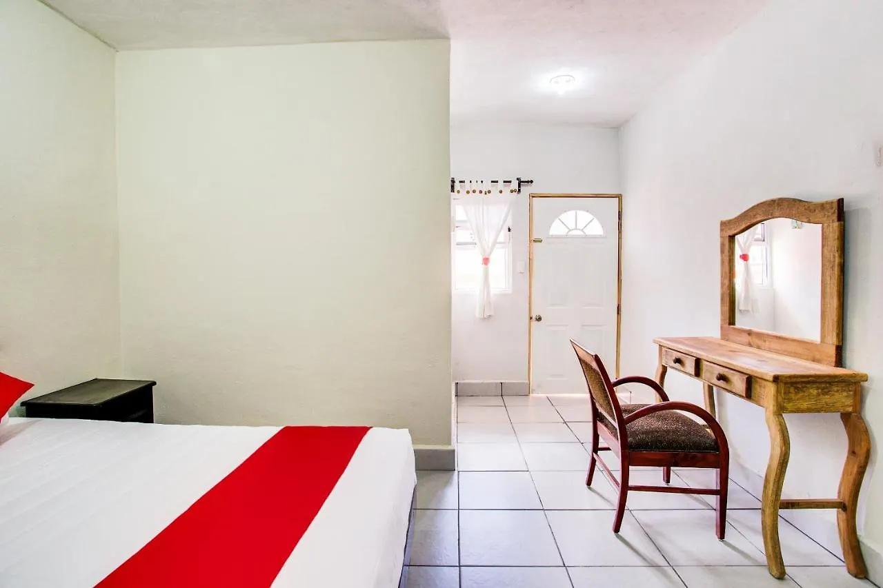 Oyo Hotel Addy Tulum